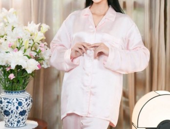 Night Robe for Women: Silk, Linen, or Embroidered Luxury?